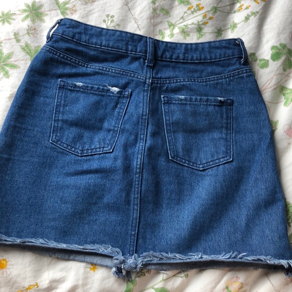 Short jean skirt - Picture 2 of 2